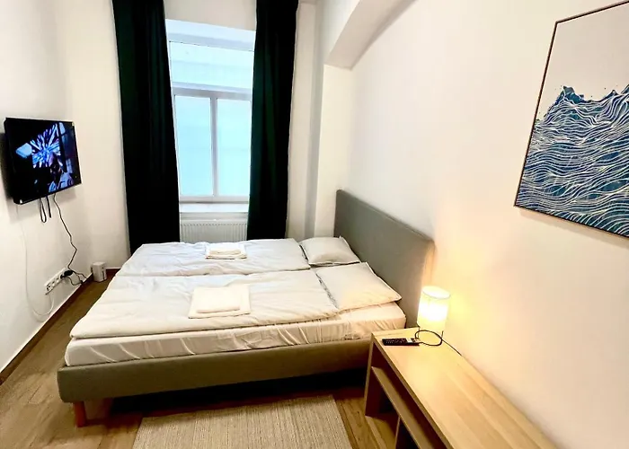 דירה Holeckova125